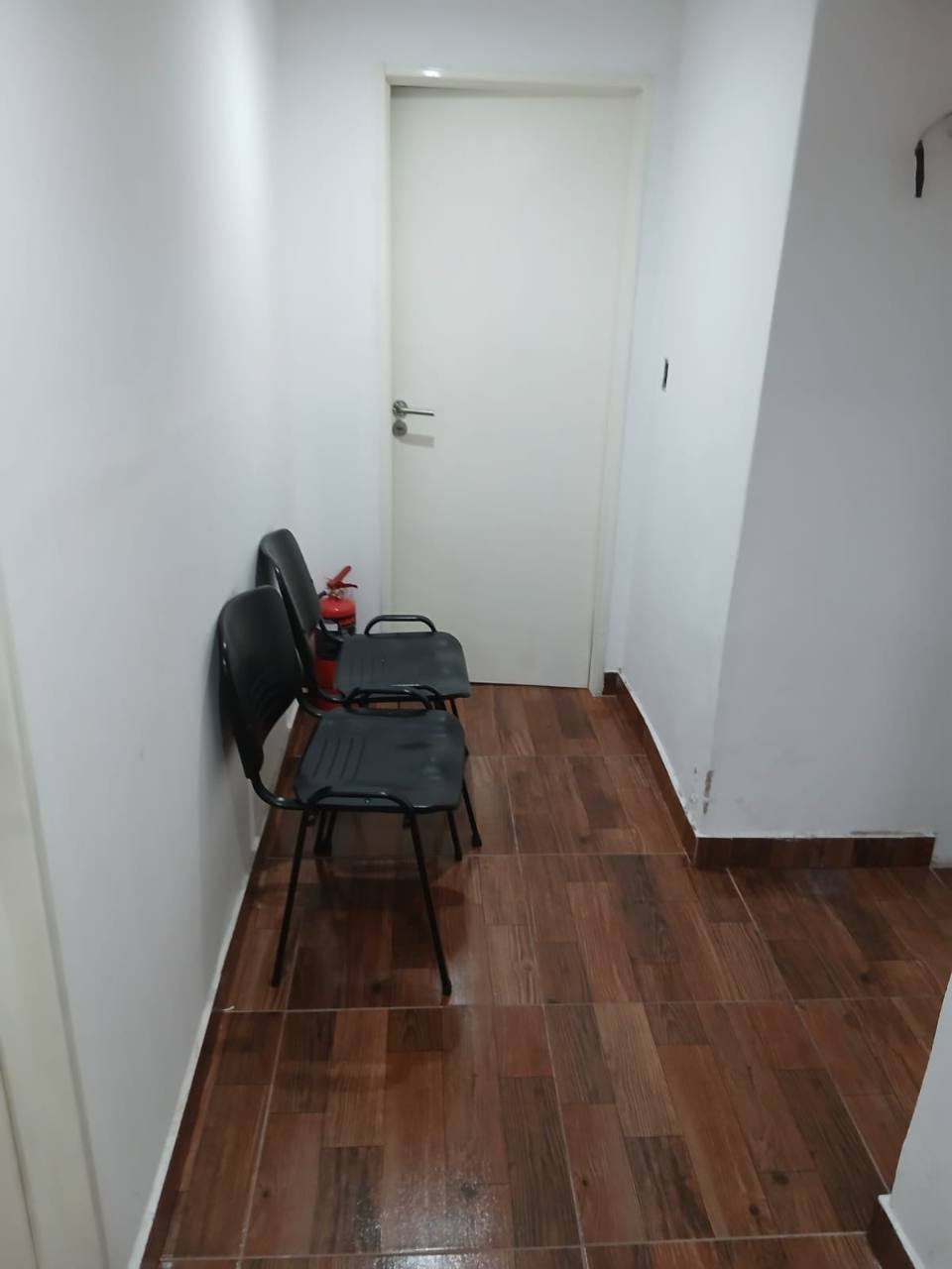 Pasillo real del consultorio